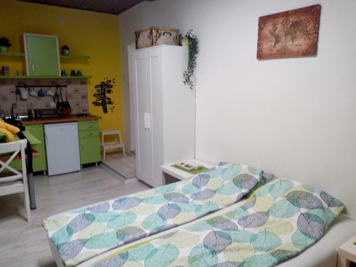 Studio Jolie Leilighet Novi Sad Eksteriør bilde